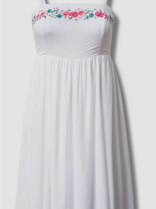 torrid Dresses & Skirts - torrid White Maxi Dress with Pink & Teal Floral Embroidery